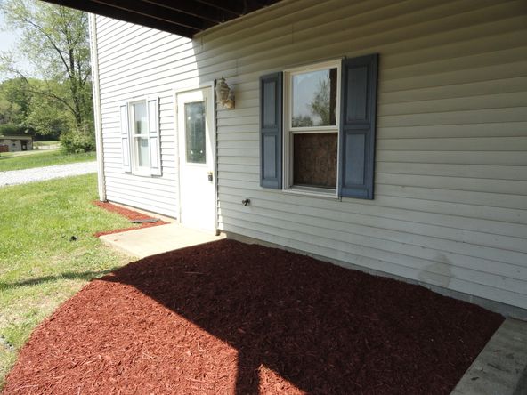 1358 Rolling Acres Rd, New Cumberland, WV 26047